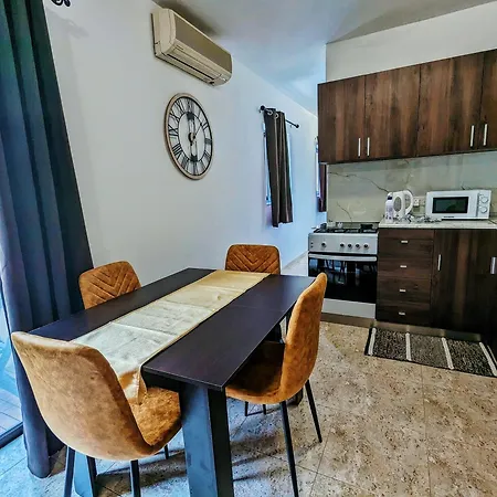 Apartament * Marsaskala